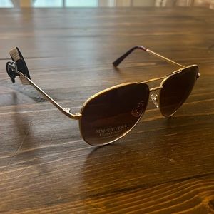 Simply Vera Vera Wang Sunglasses